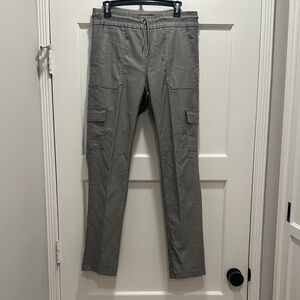 Bevy Flog Army Green lightweight Cargo Pants